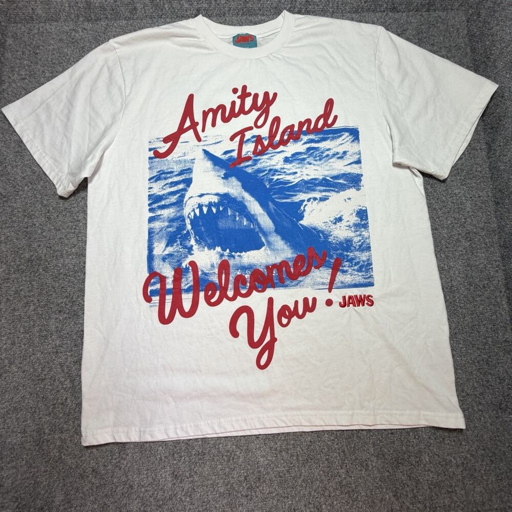 Jaws x Shoe Palace Men’s Amity Island (2 Sided) Embroidered White T-Shirt (Sz L)